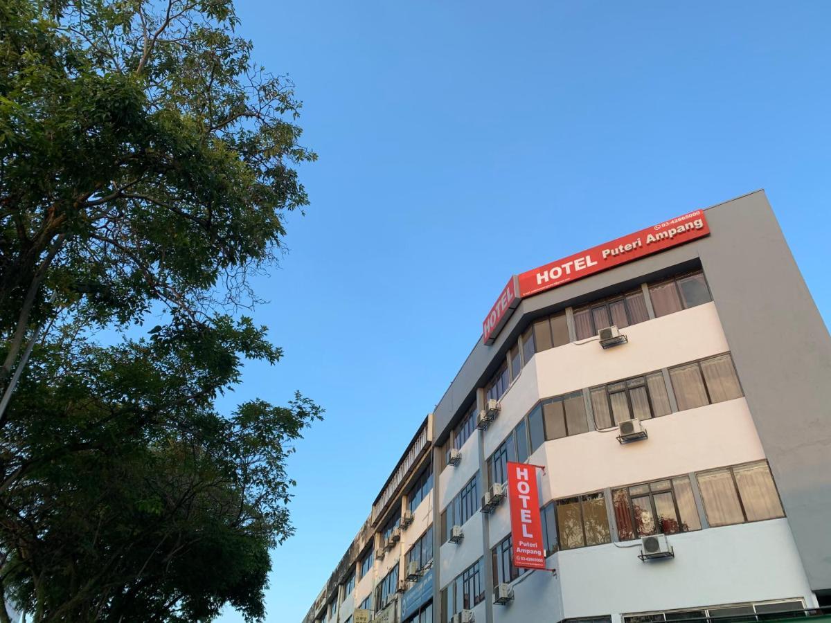 Puteri Ampang Hotel Екстер'єр фото