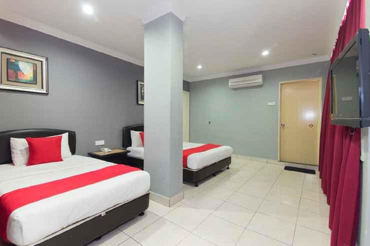 Puteri Ampang Hotel Екстер'єр фото