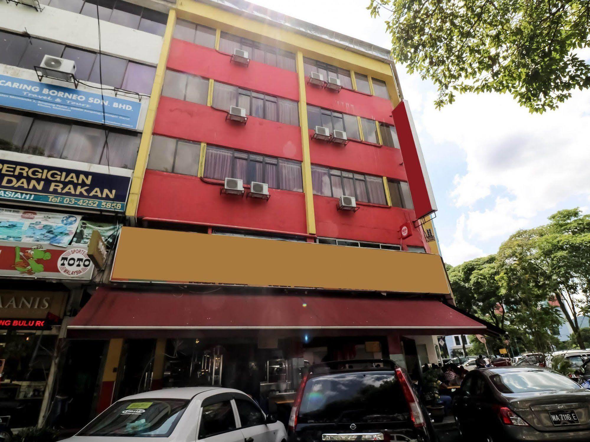 Puteri Ampang Hotel Екстер'єр фото