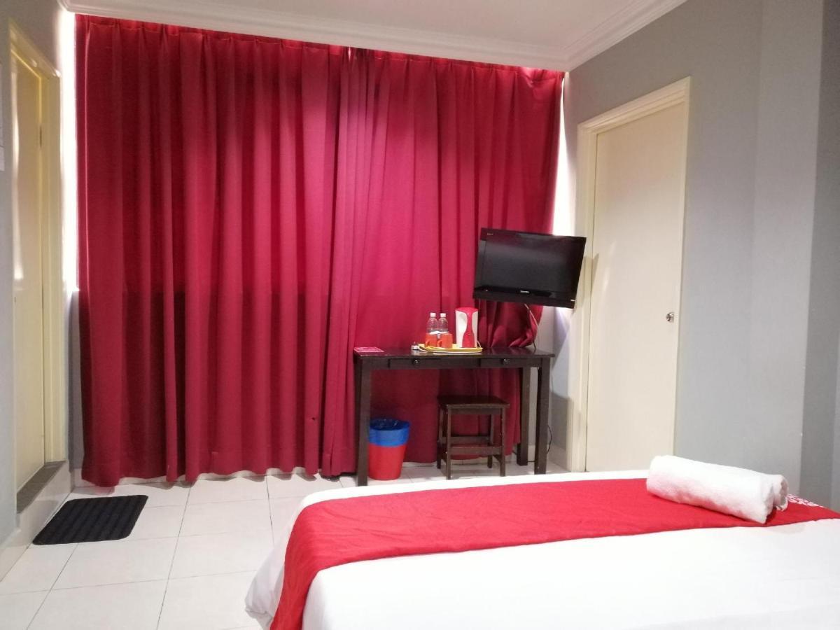 Puteri Ampang Hotel Екстер'єр фото