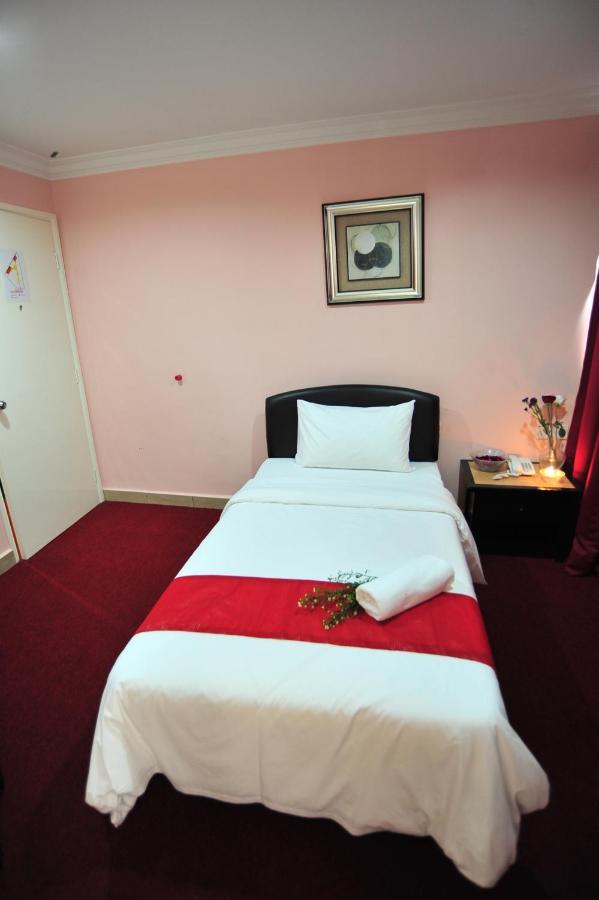 Puteri Ampang Hotel Екстер'єр фото